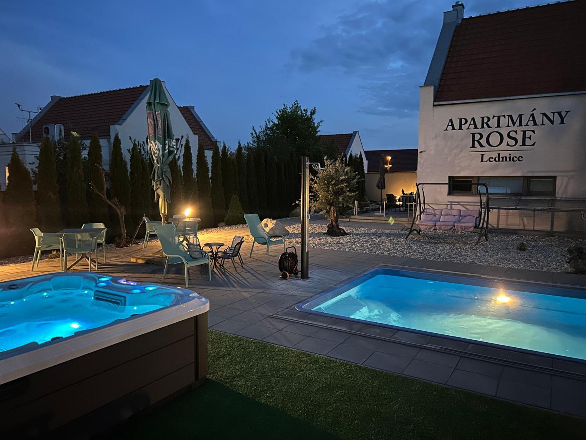 Apartmany Rose Леднице Екстериор снимка