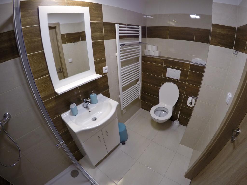 Apartmany Rose Леднице Екстериор снимка