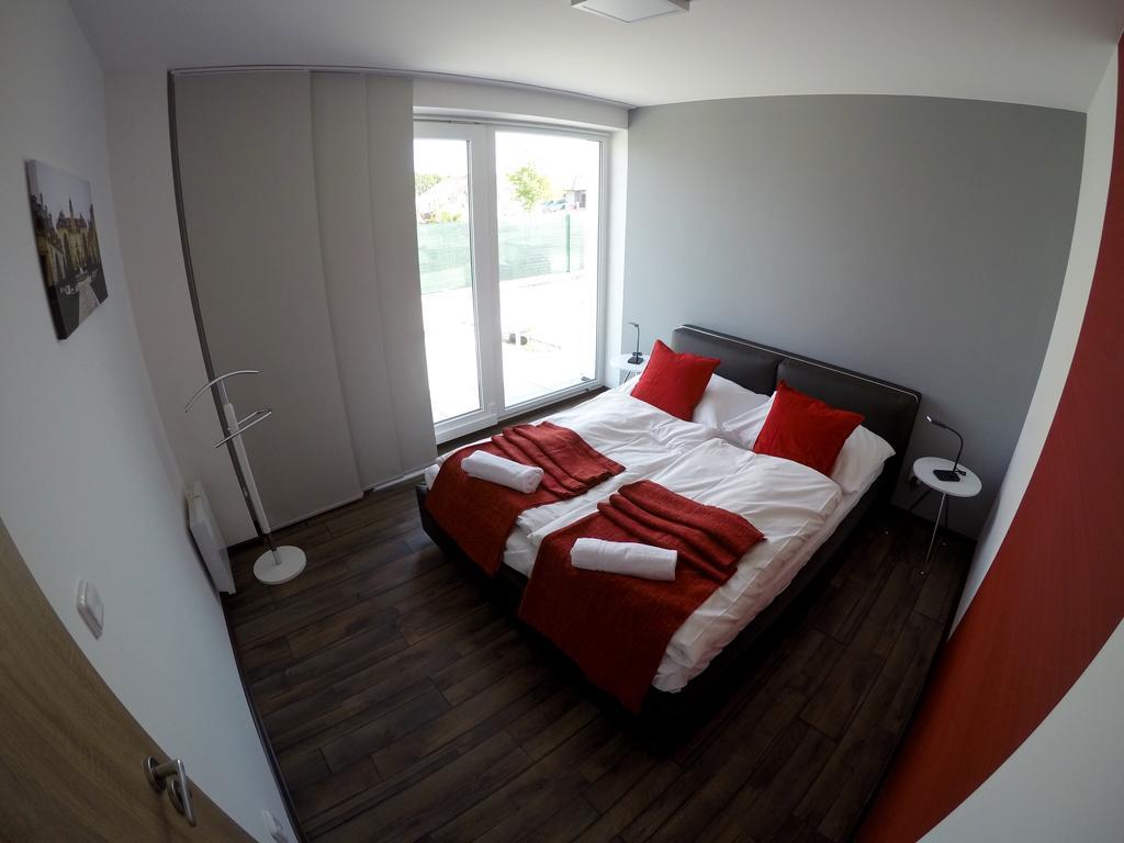 Apartmany Rose Леднице Екстериор снимка