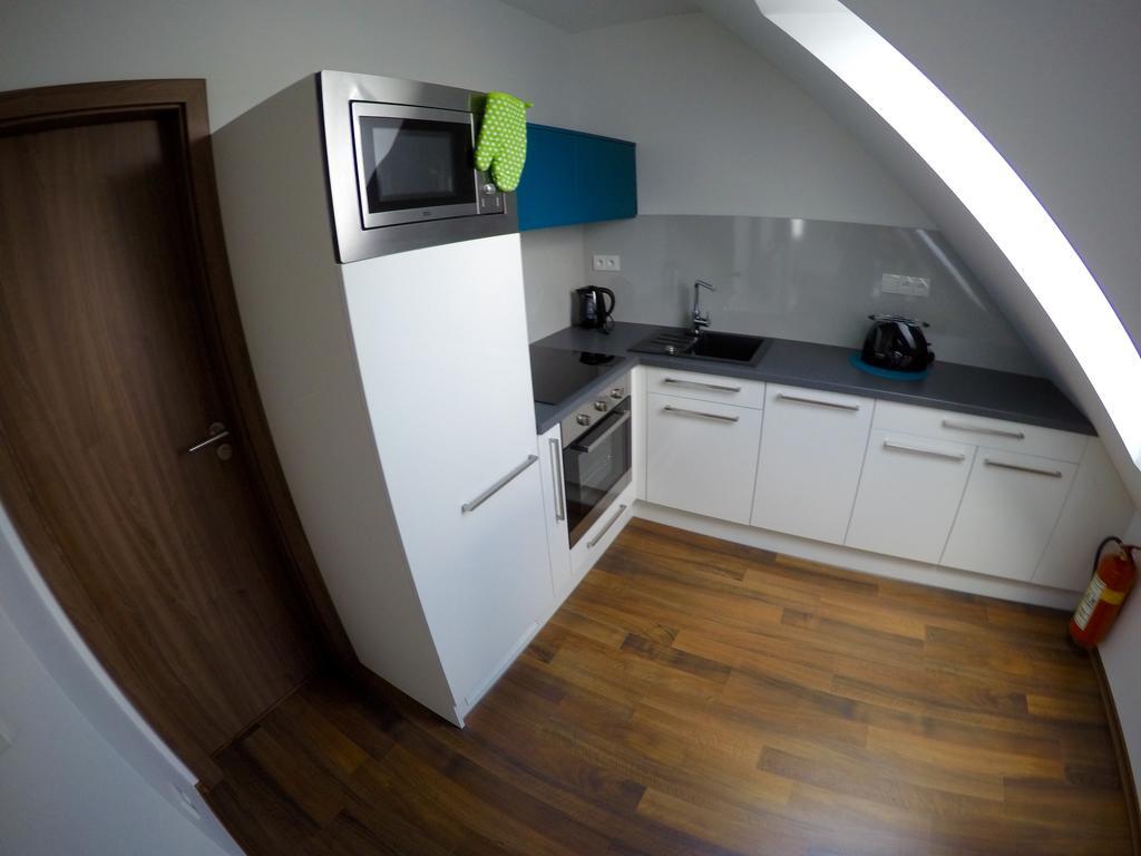 Apartmany Rose Леднице Екстериор снимка