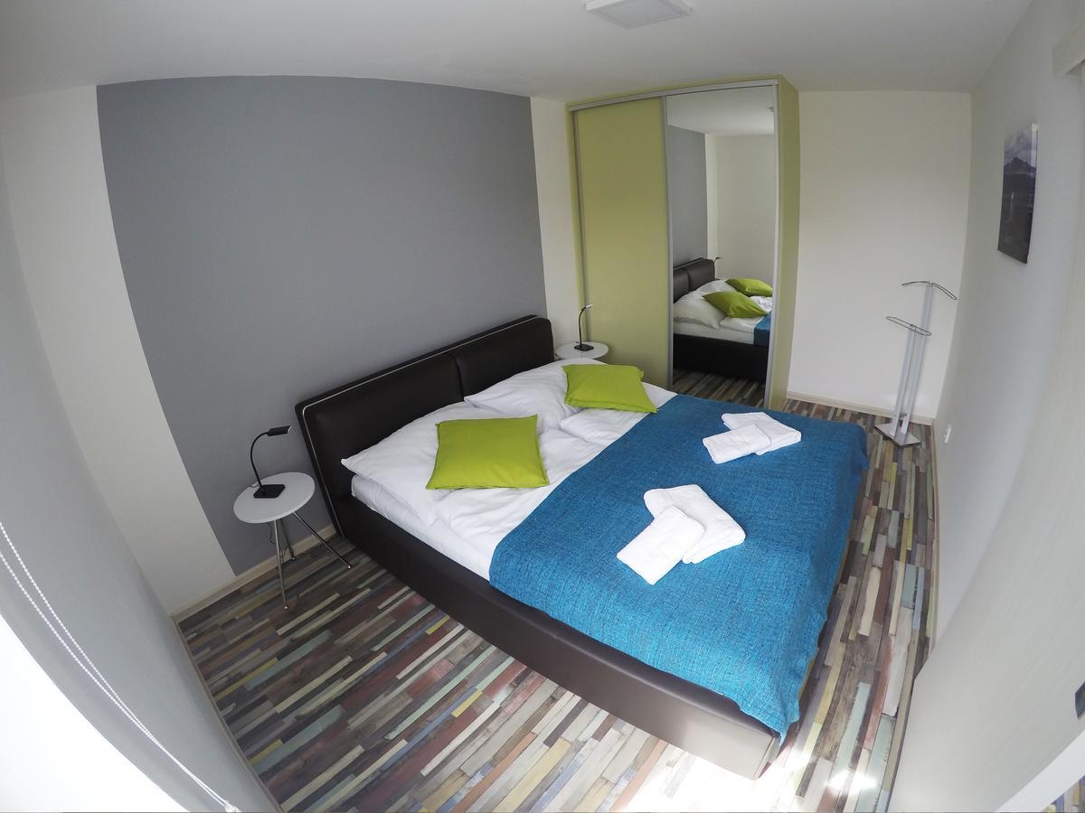 Apartmany Rose Леднице Екстериор снимка
