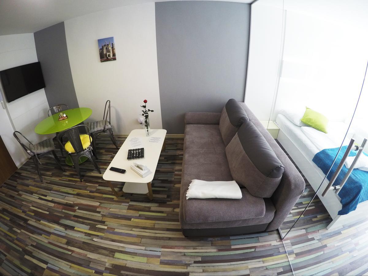 Apartmany Rose Леднице Екстериор снимка