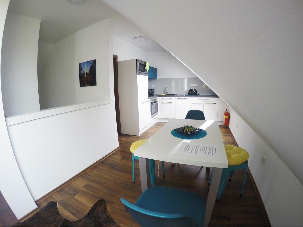 Apartmany Rose Леднице Екстериор снимка