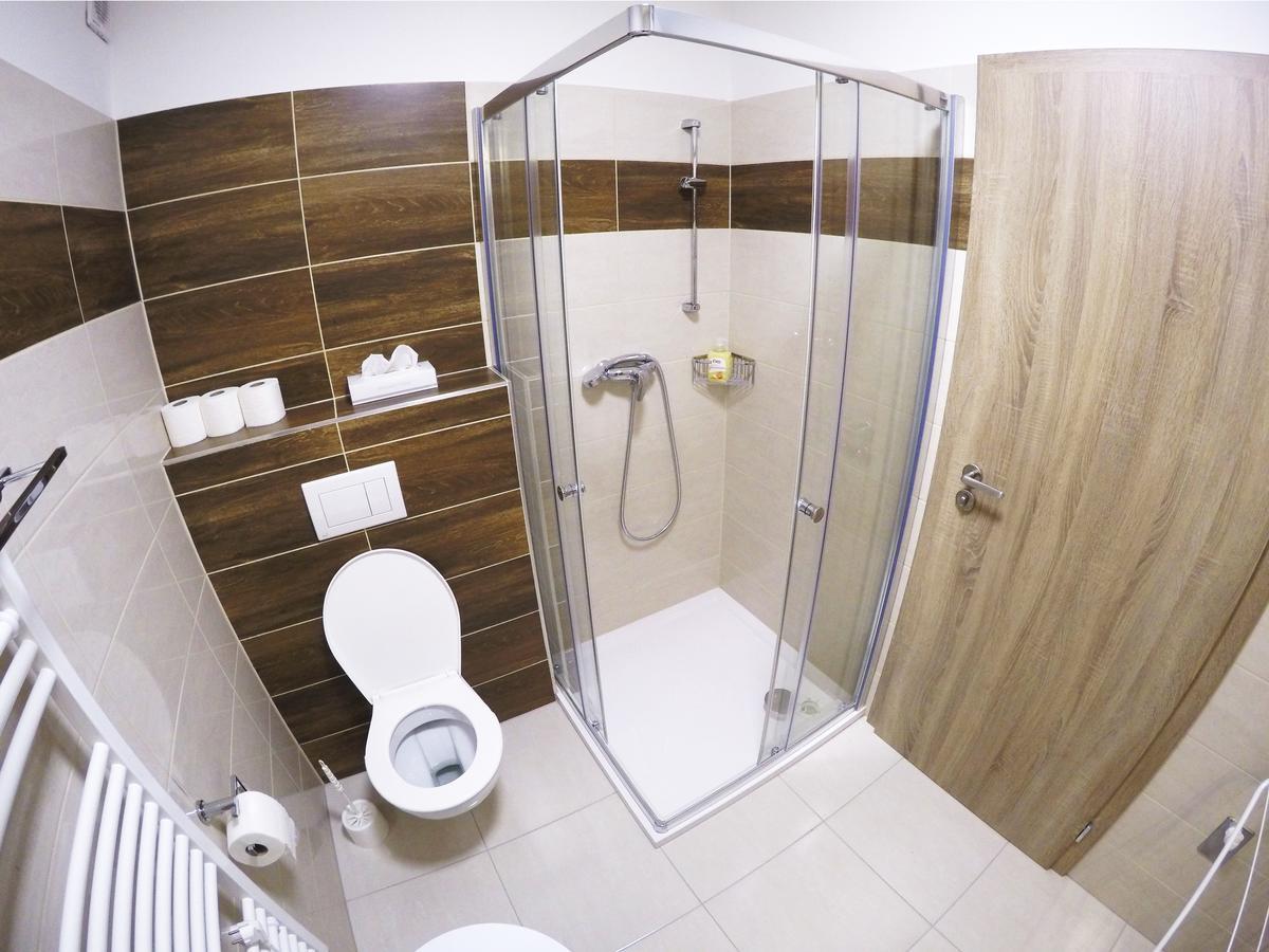 Apartmany Rose Леднице Екстериор снимка