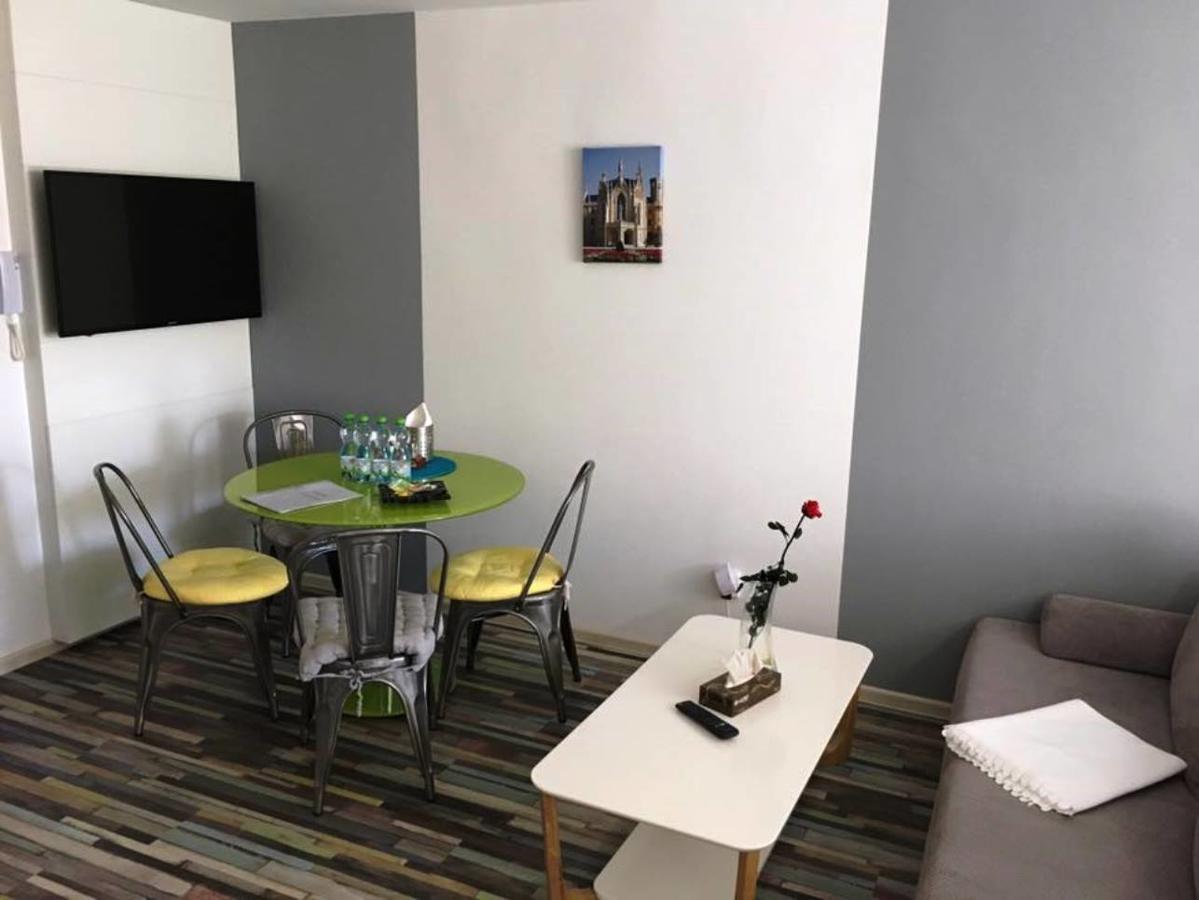 Apartmany Rose Леднице Екстериор снимка